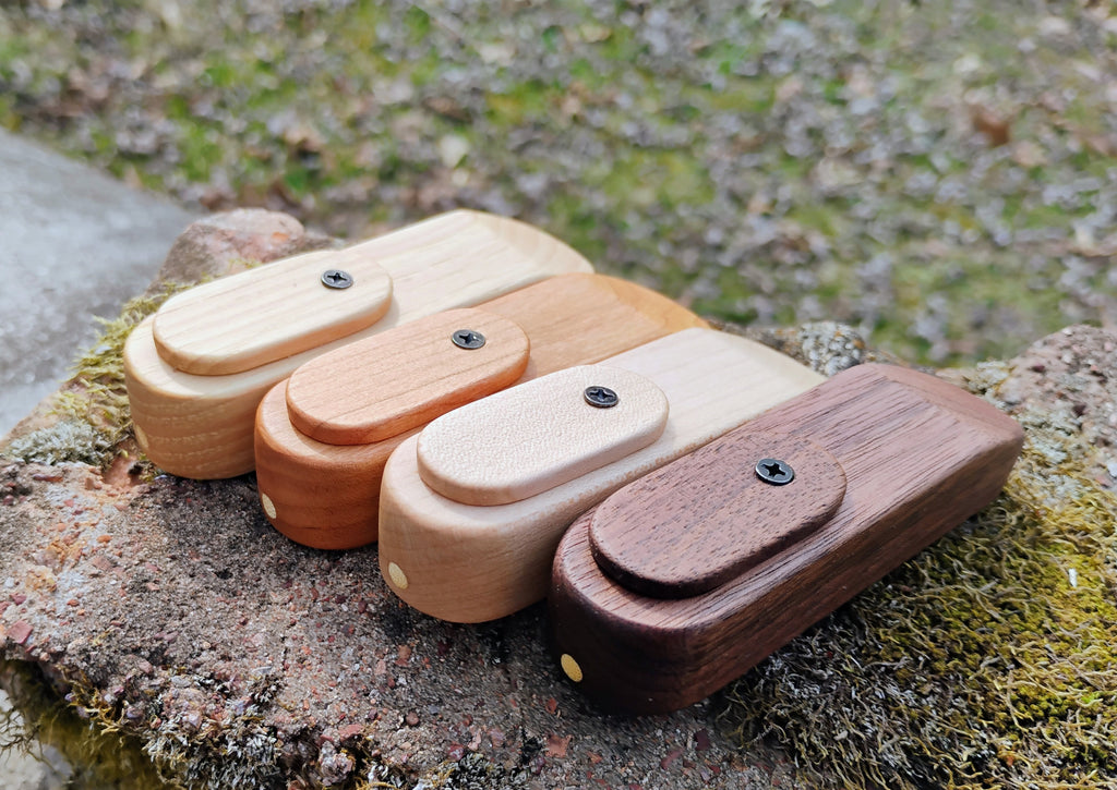Basic Wedge Tip Pocket Pipe Hardwood Block Wooden Smoking Pipe with Lid/Cover