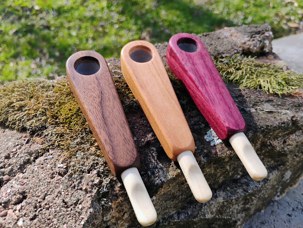 2 IN 1 Cone Pipe With 2 Hand Carved Wooden Cone Holder Lip Tips and 5 Screens