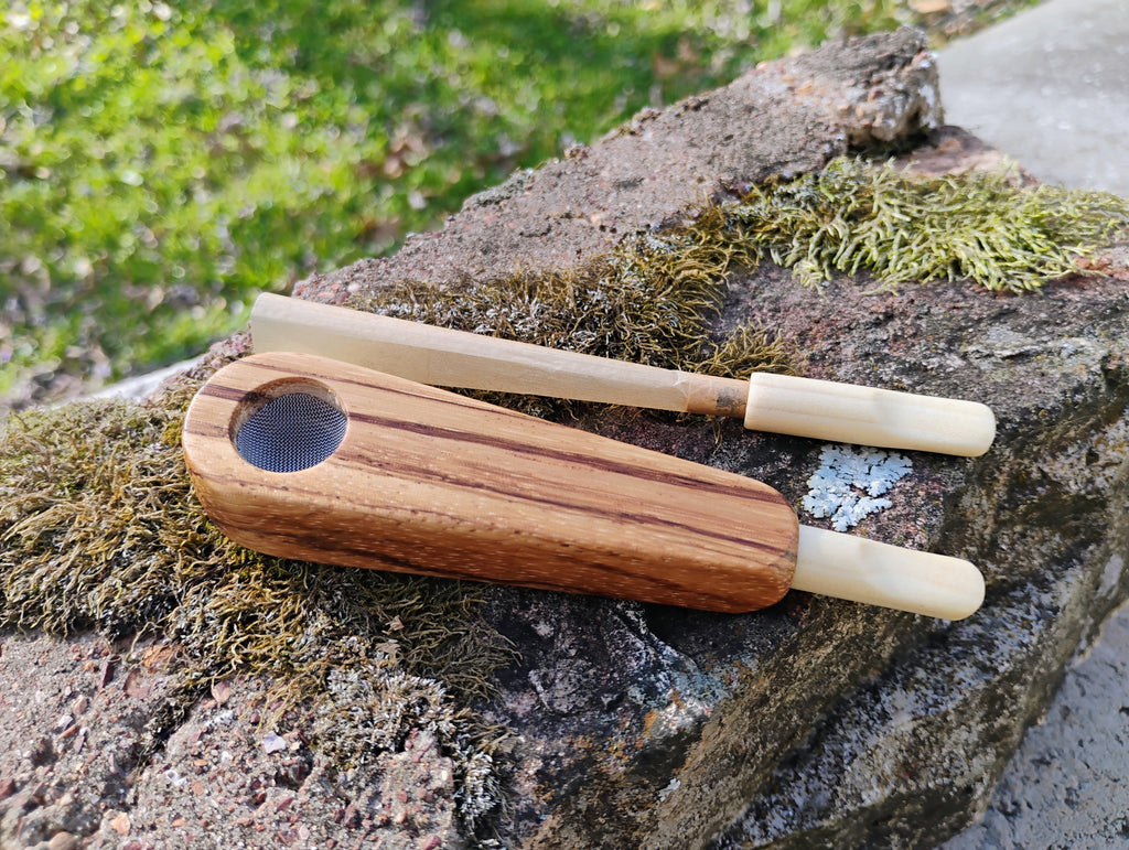 2 IN 1 Cone Pipe With 2 Hand Carved Wooden Cone Holder Lip Tips and 5 Screens