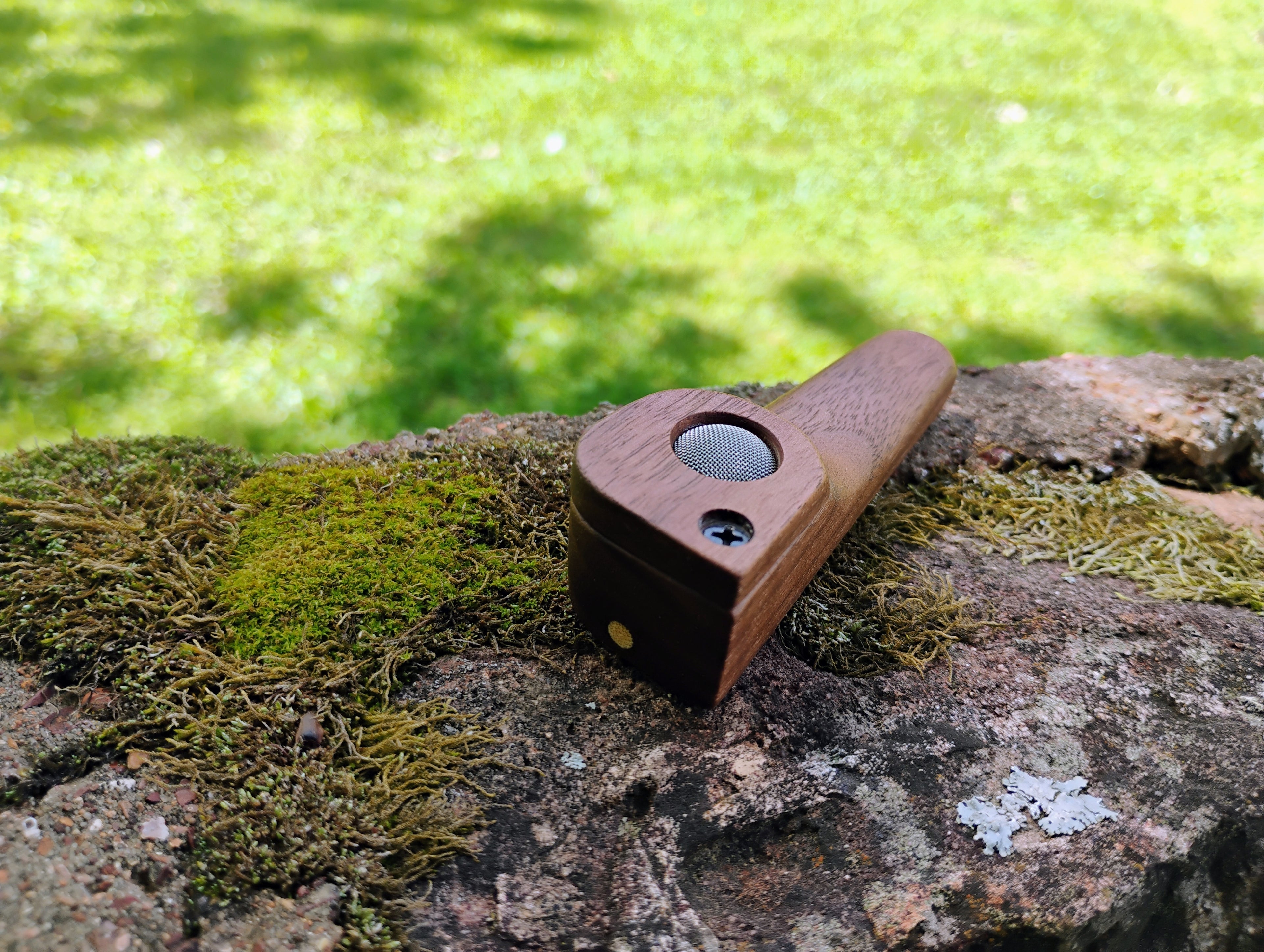 Hand Carved Closed Lid Pocket Pipe 3.5 inch Hardwood Wooden Smoking Pipe