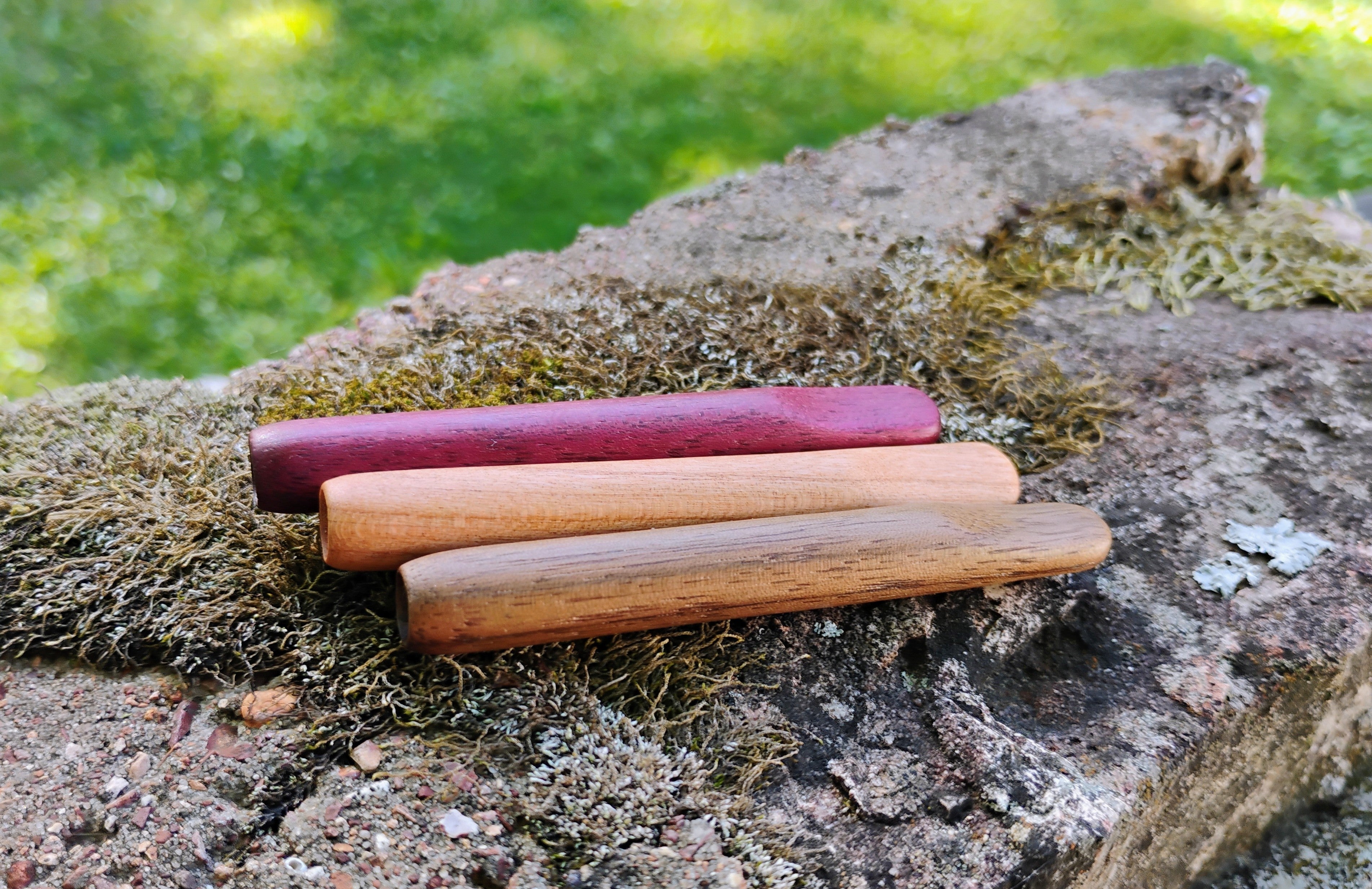 3 inch One Hitter with Hand Carved Lip Tip Hardwood Smoking Pipe
