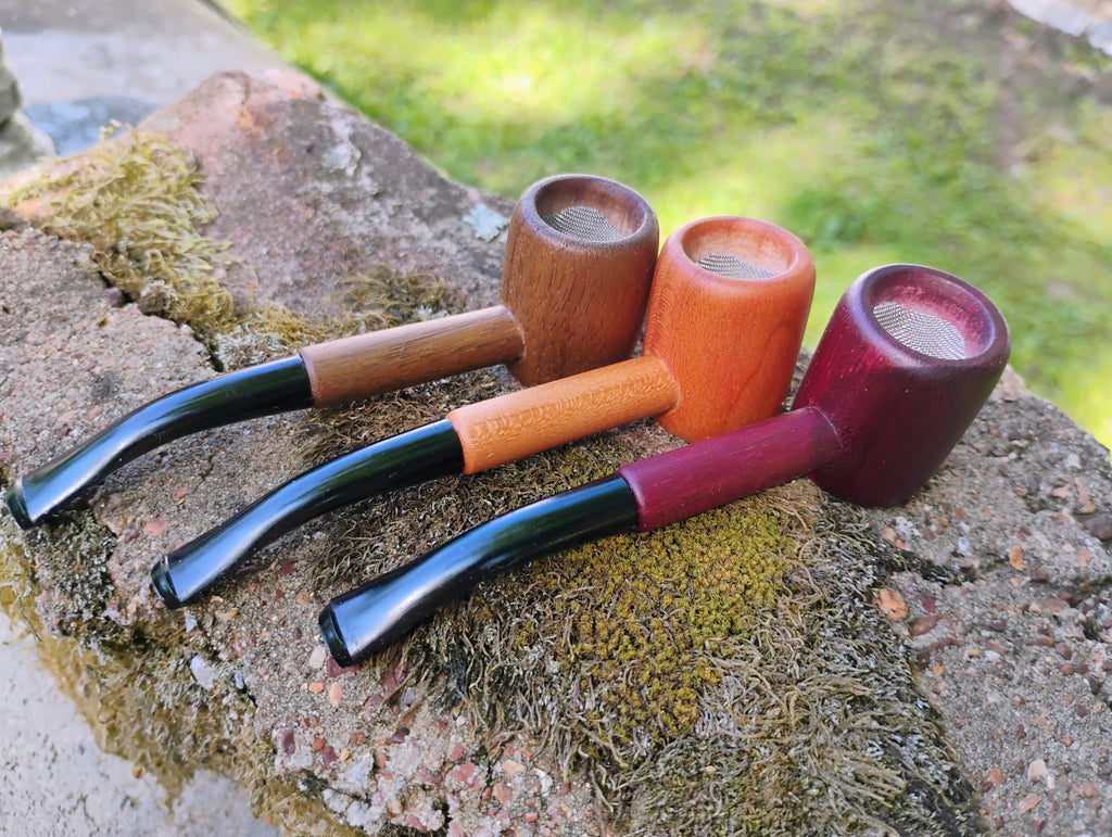 4 inch Screen Smoking Pipe with Plastic Mouthpiece