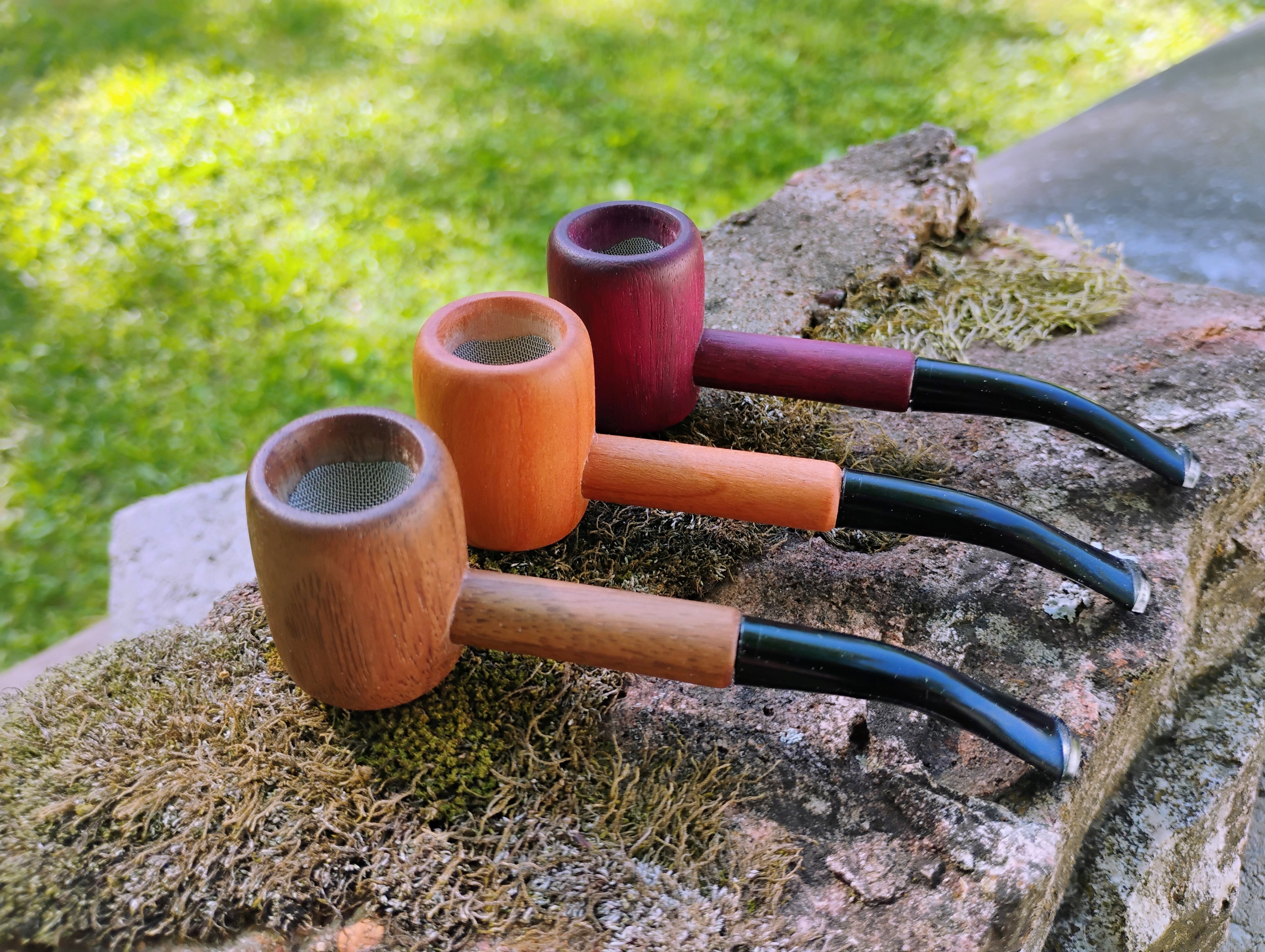 4 inch Screen Smoking Pipe with Plastic Mouthpiece