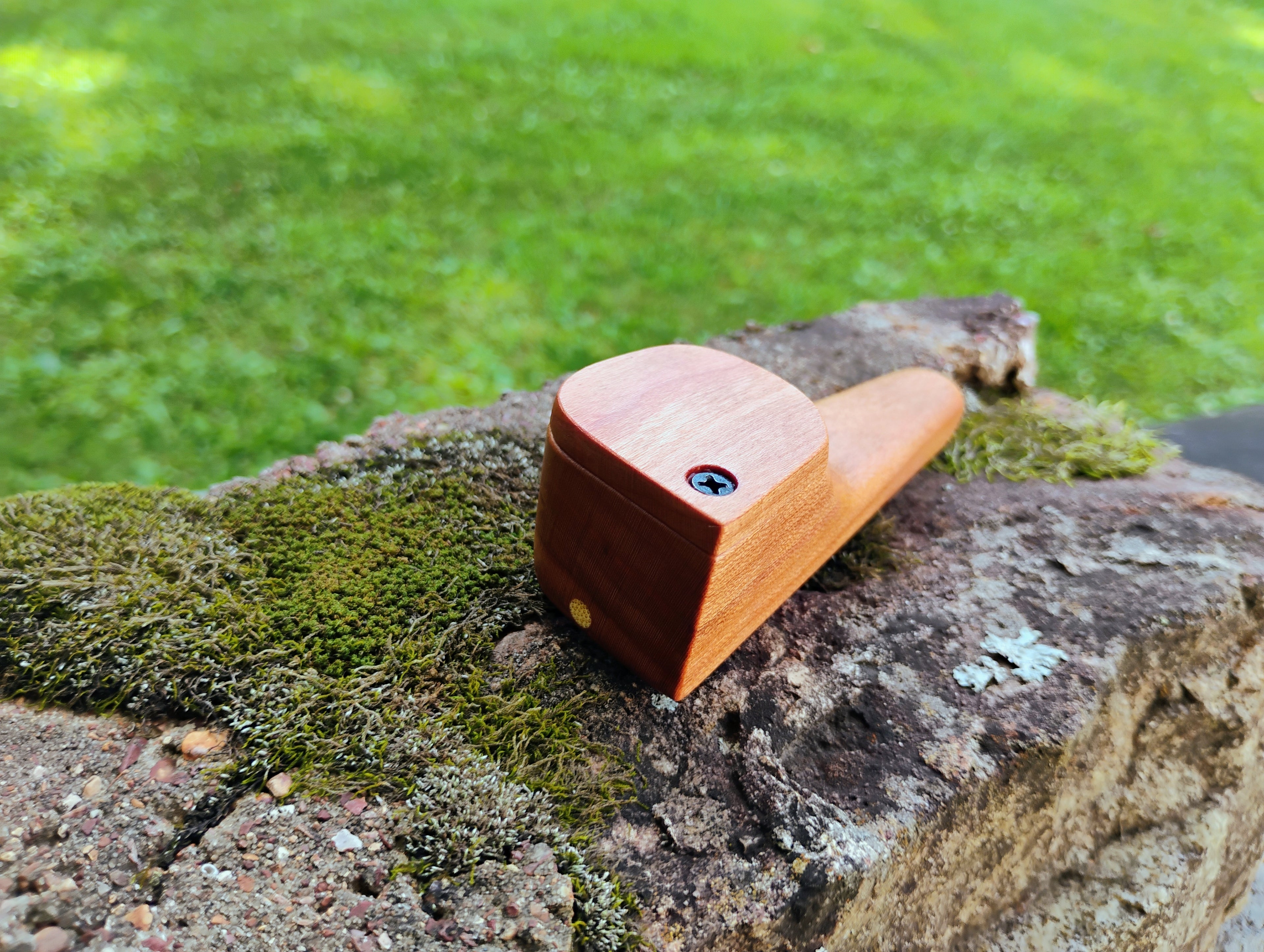 Glass/Wood Hybrid Pocket Pipe