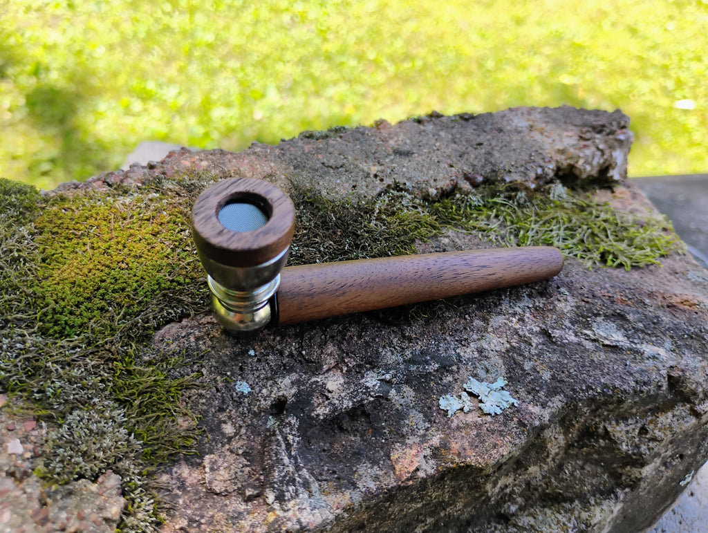 Metal/Wood Hybrid Pipe with Lid