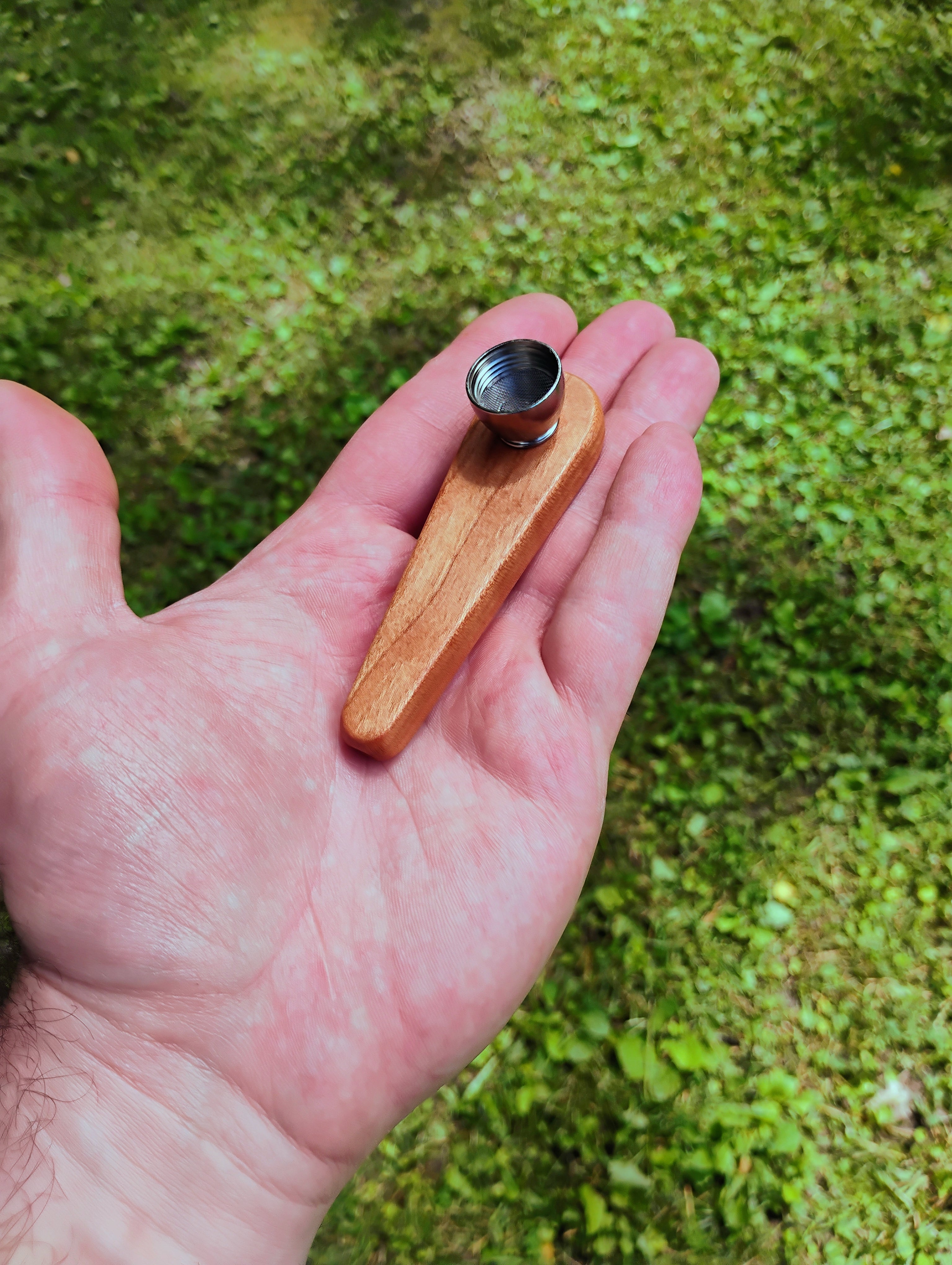 Metal/Wood Hybrid Cone Pipe with Metal Bowl