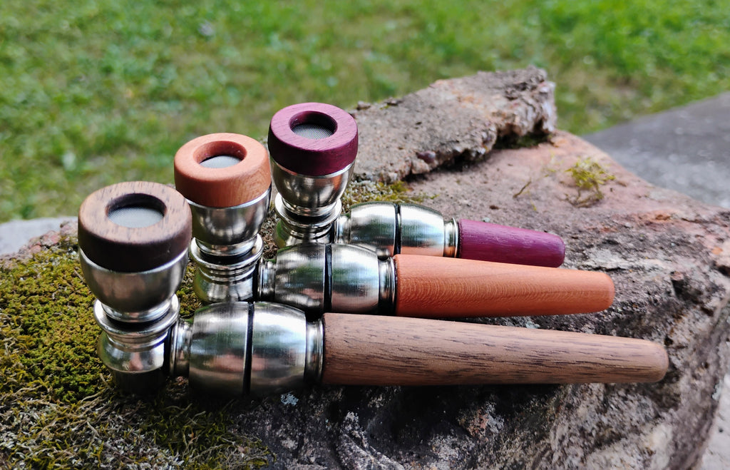 2.5 to 4.5 inch Metal/Wood Hybrid Chamber Pipe with Lid