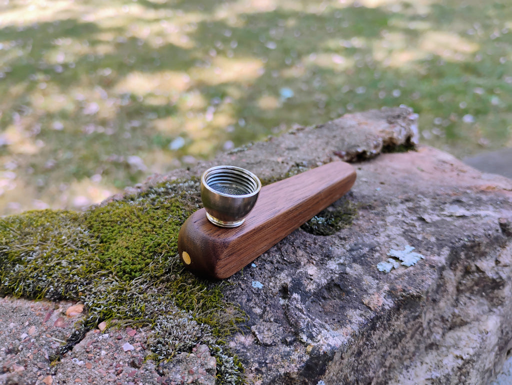 Metal/Wood Hybrid Pyramid Pipe with Metal Bowl