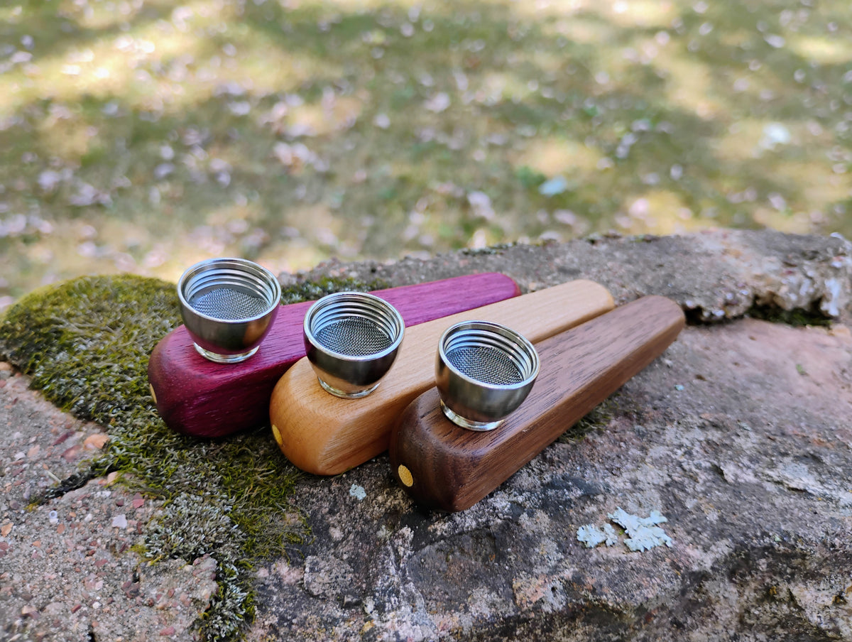 Metal/Wood Hybrid Pyramid Pipe with Metal Bowl