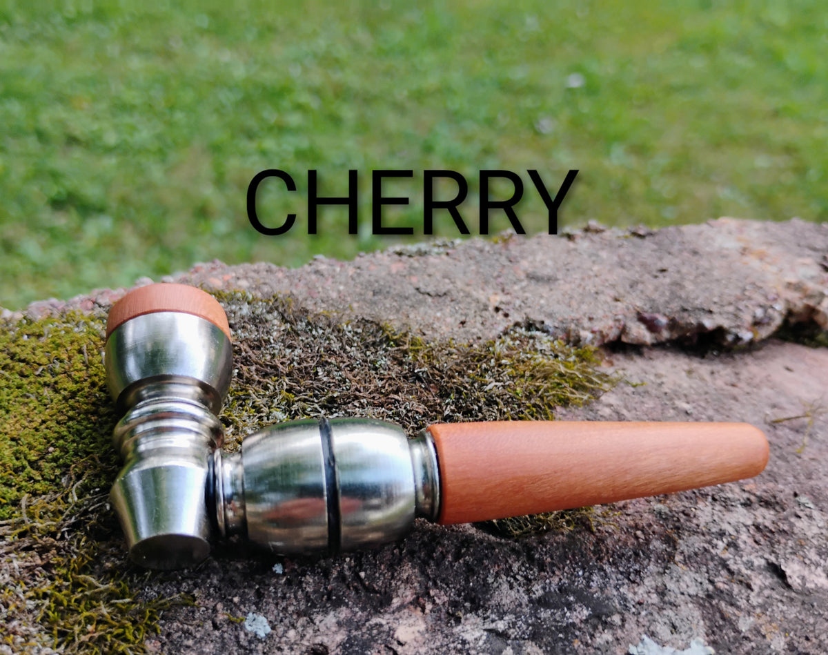 2.5 to 4.5 inch Metal/Wood Hybrid Chamber Pipe with Lid